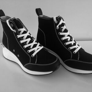 HOST PICK Black Hidden Heel High-Top Sneakers Shoes